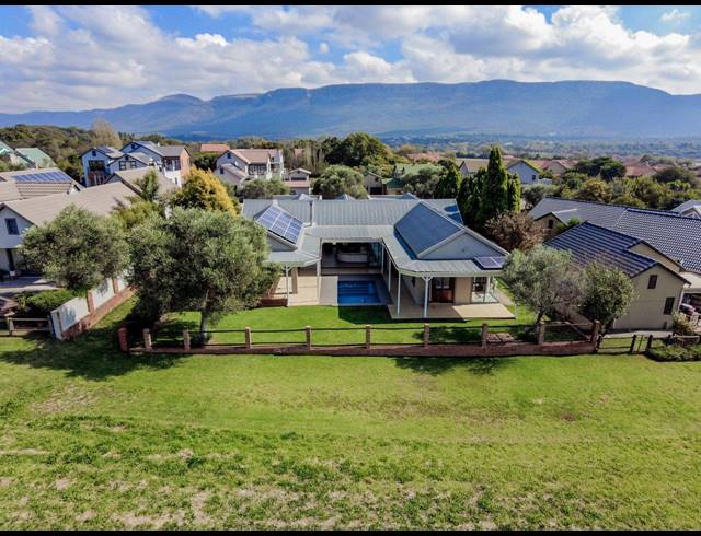 4 BEDROOM HOUSE SOLD IN THE COVES